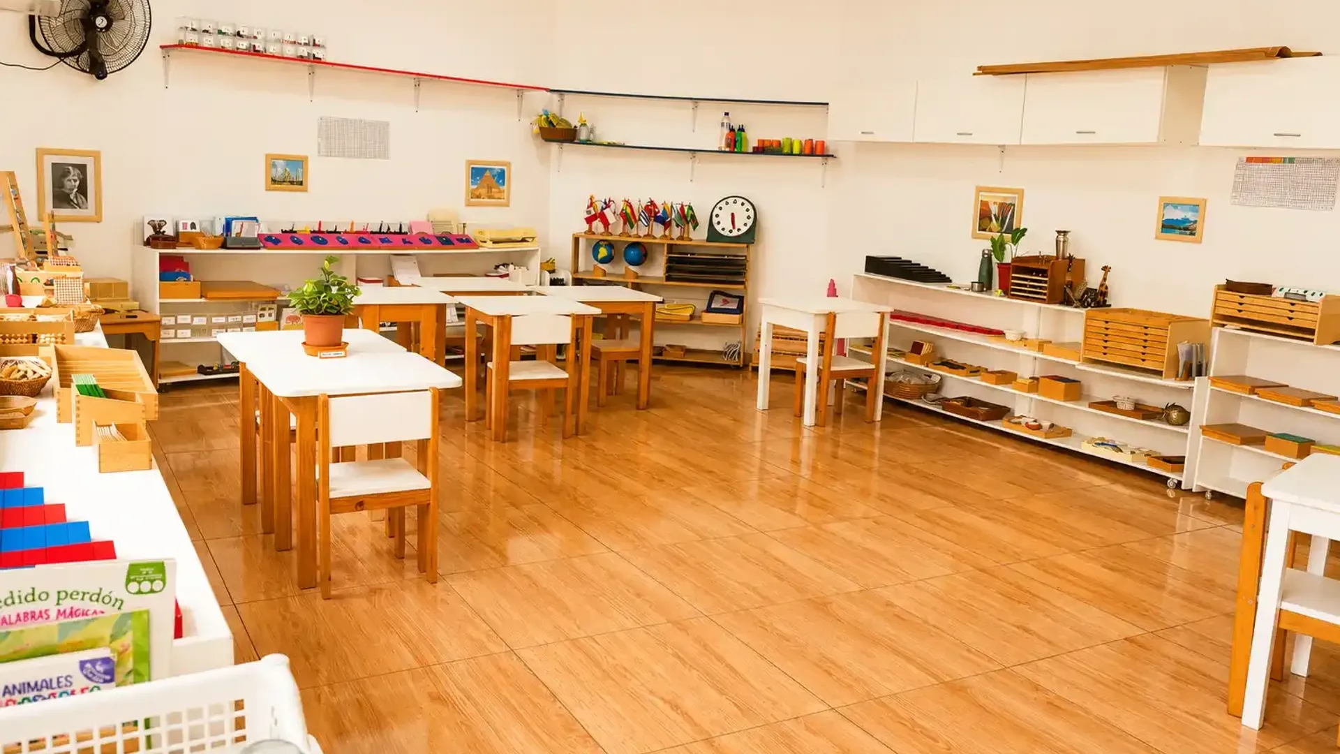 Villa Montessori School